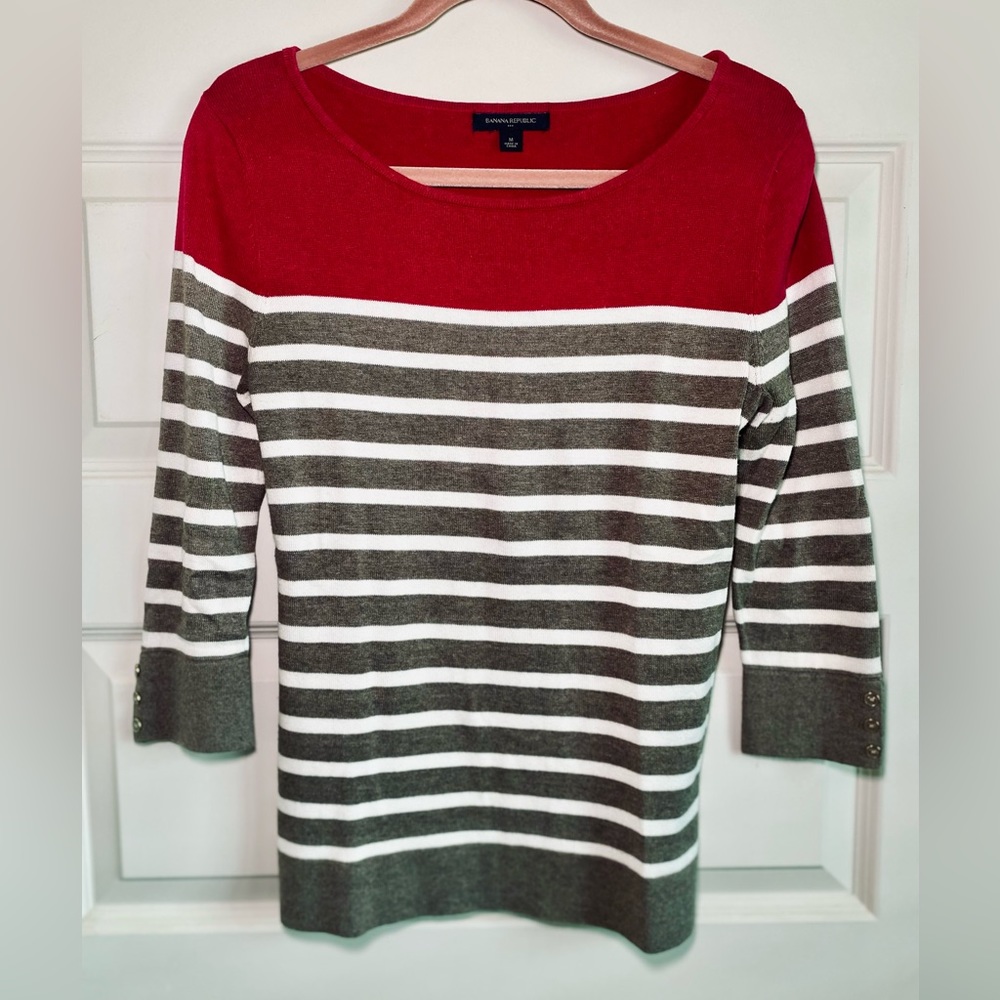 Banana Republic Red and Gray Striped 3/4 Sleeve Sweater